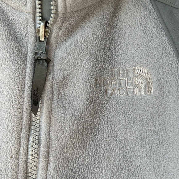 The North Face women’s fleece jacket small - Picture 5 of 7